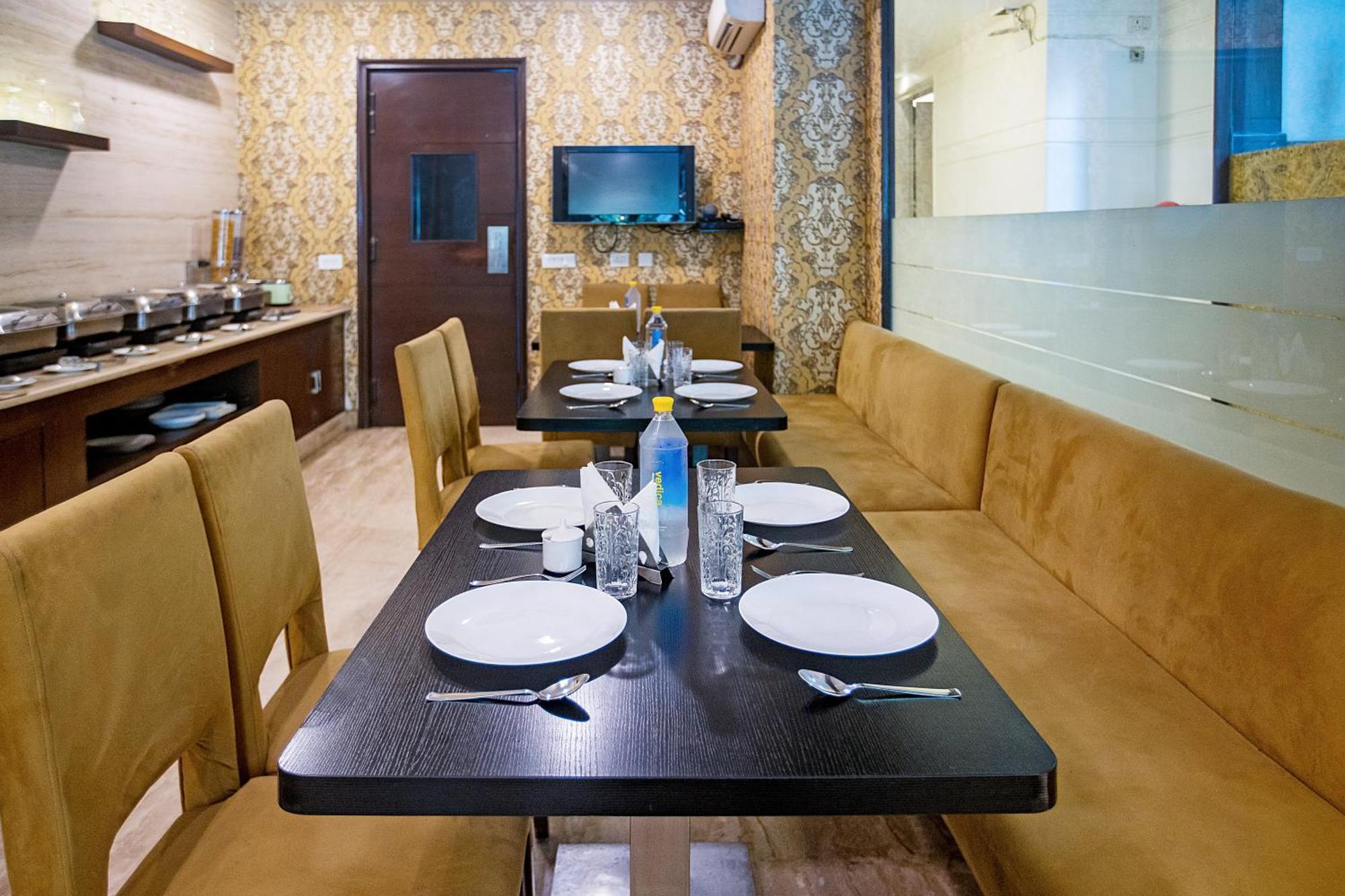 The Grand Vikalp By Saga Hotels Neu-Delhi Exterior foto